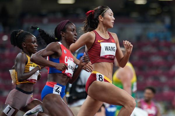 女子游泳4×100米世界纪录_游泳女子800米决赛冠军_女子4×100米游泳决赛