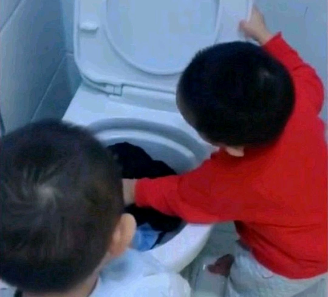 芭比生活小技巧搞笑_芭比搞笑视频_搞笑芭比表情包