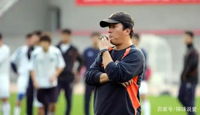 亚洲足球历届冠军_亚洲历史上足球冠军的国家是_足球亚洲杯冠军