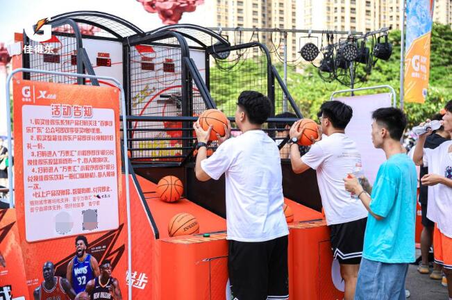 特步篮球比赛决赛冠军是谁_篮球决赛冠军特步比赛是谁_特步篮球代言人有哪些
