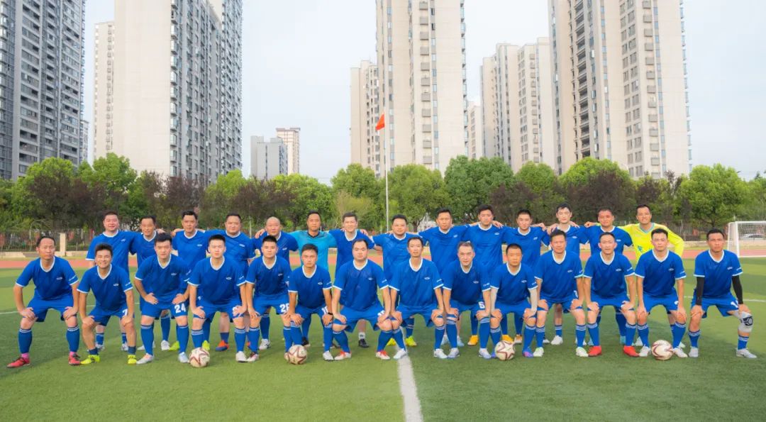 冠名足球队_球衣冠名_足球村超冠军队球衣