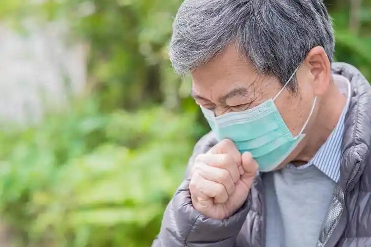 身体脸浮肿_身体健康脸肿_肿脸是什么病