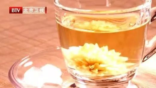 身体健康脸肿_身体肿脸肿是什么原因_肿脸是什么意思
